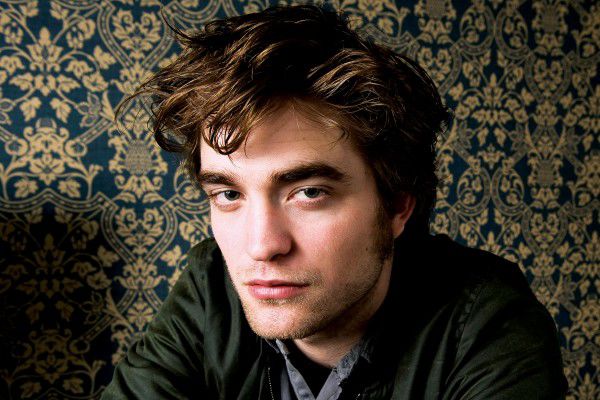 Robert Pattinson (Weekender)